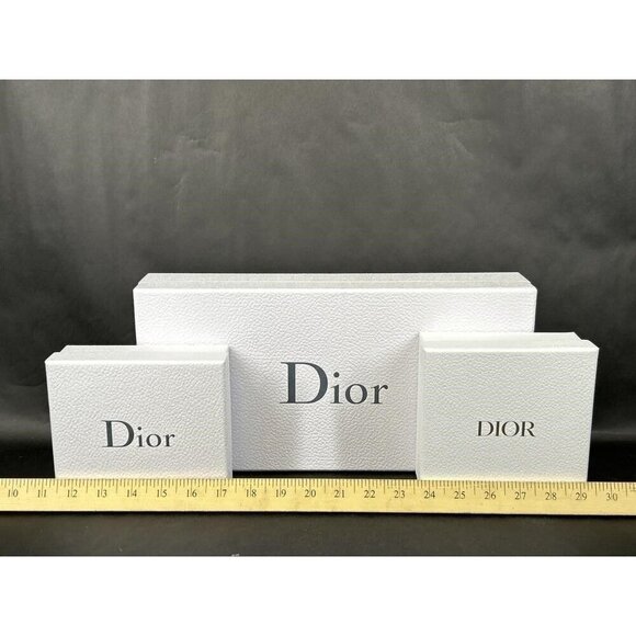 CHRISTIAN DIOR White & Gold Gift Boxes 1 large 2 medium Empty Luxury Storage - Picture 3 of 5